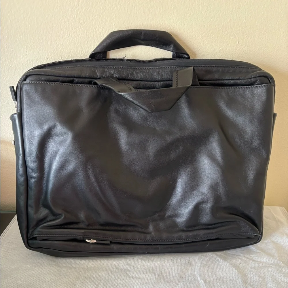 MCM Studded Black Leather laptop bag - Picture 2 of 9
